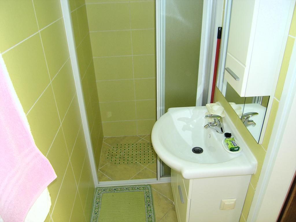 Apartman Vera Krk Town Luaran gambar
